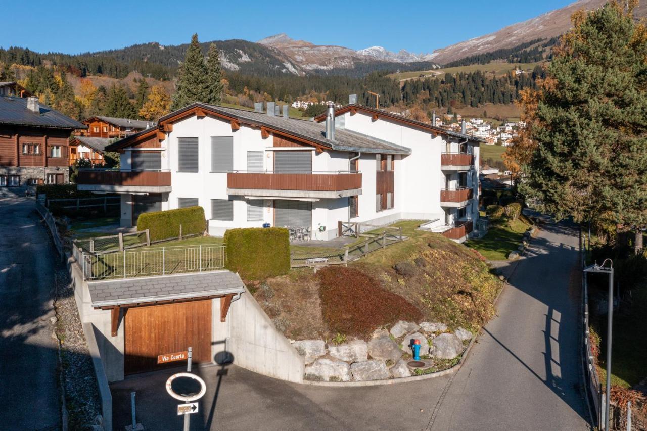 Laax Homes - Casa Miraval Flims Luaran gambar