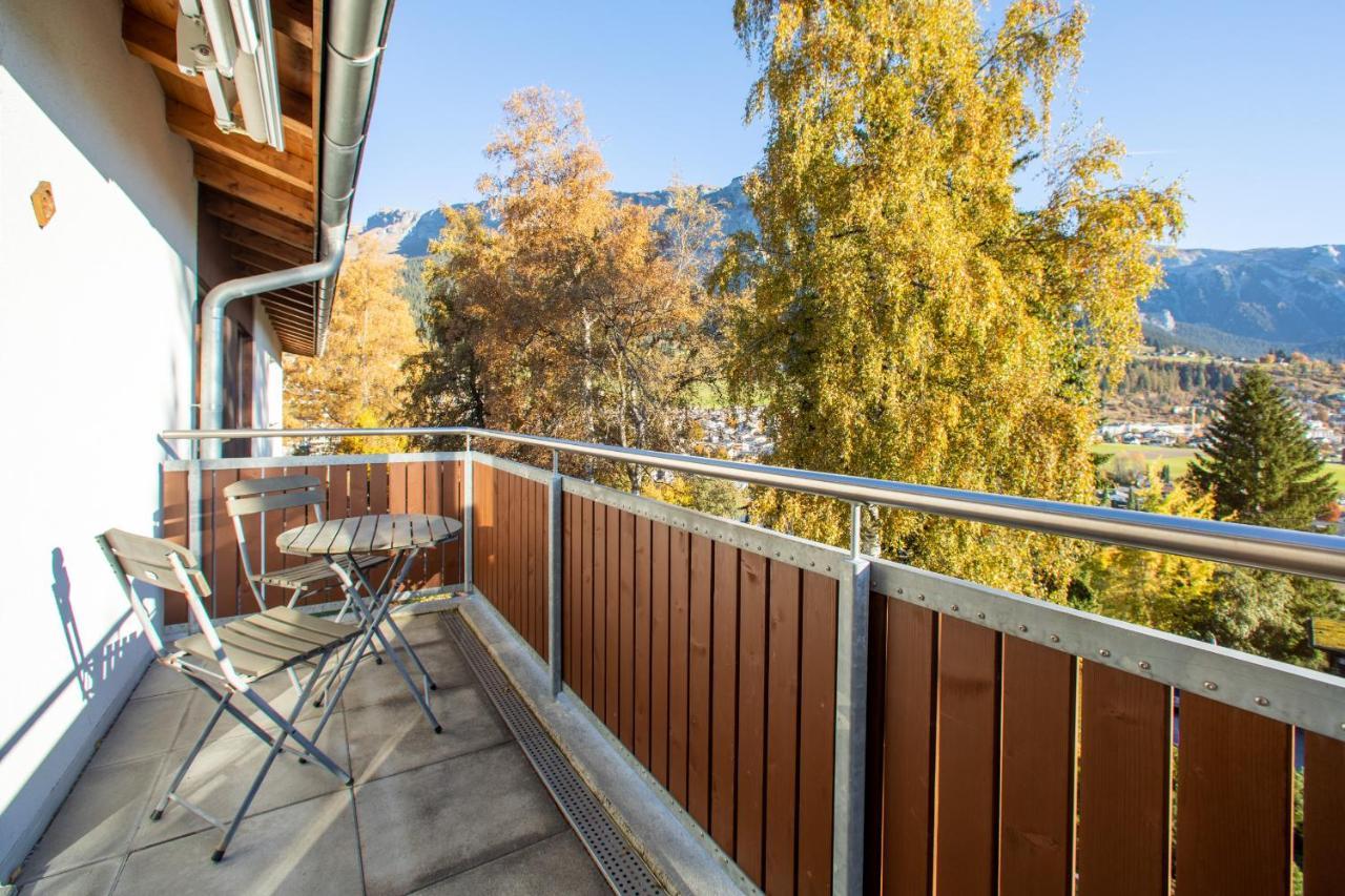 Laax Homes - Casa Miraval Flims Luaran gambar